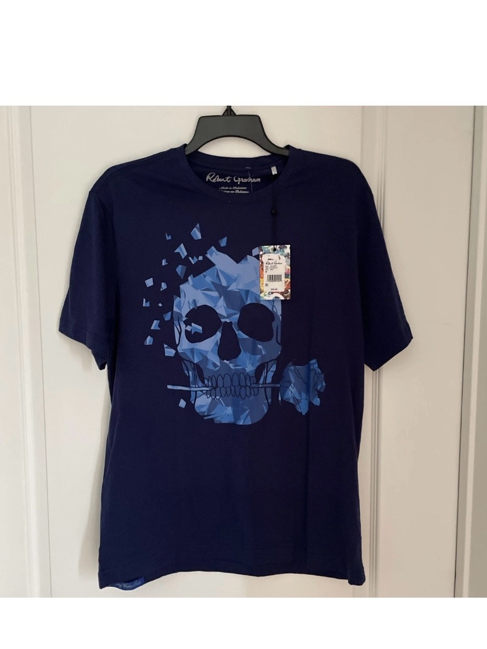 NWT Robert Graham Short Sleeve Skull Shirt Classic Fit Men's Size M